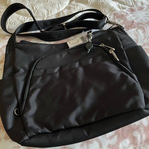 Travelon  Antitheft travel bag.